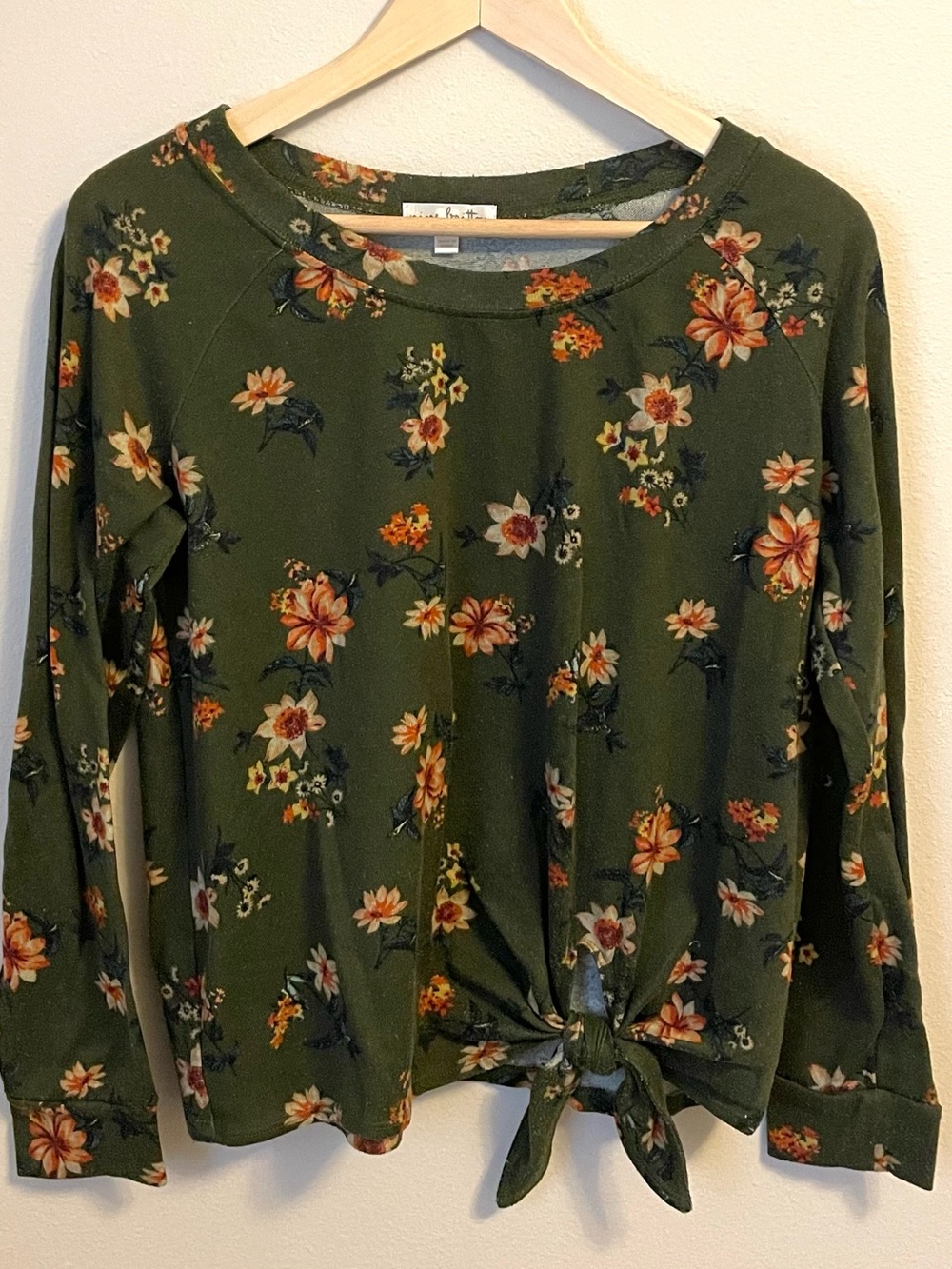 Nine Britton - Olive Floral Tie-Hem Long Sleeve Top - Boho Blouse - Size M